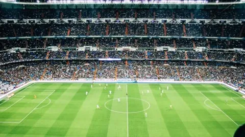 “篮球界传奇何诗荪因病离世，享年89岁，新黄河哀悼”